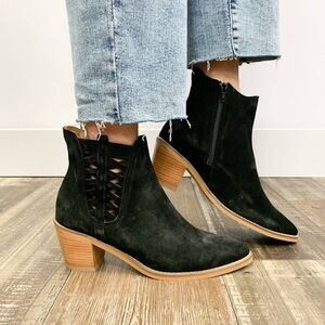 NWT— BUENO Women's Veronika Ankle Boot Black Suede Leather Size US 7.5-8 / EU 38